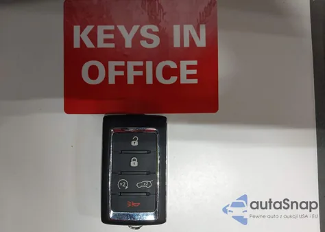 2021 Jeep Grand Cherokee L Overland 4X4 из США, поврежденный, VIN 1C4RJKDG1M8158894